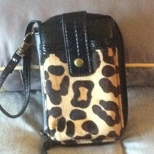 Clark wristlet leopard